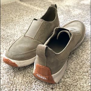 Sorel Womens Out N About Plus Slip On Size:10 Slightly used